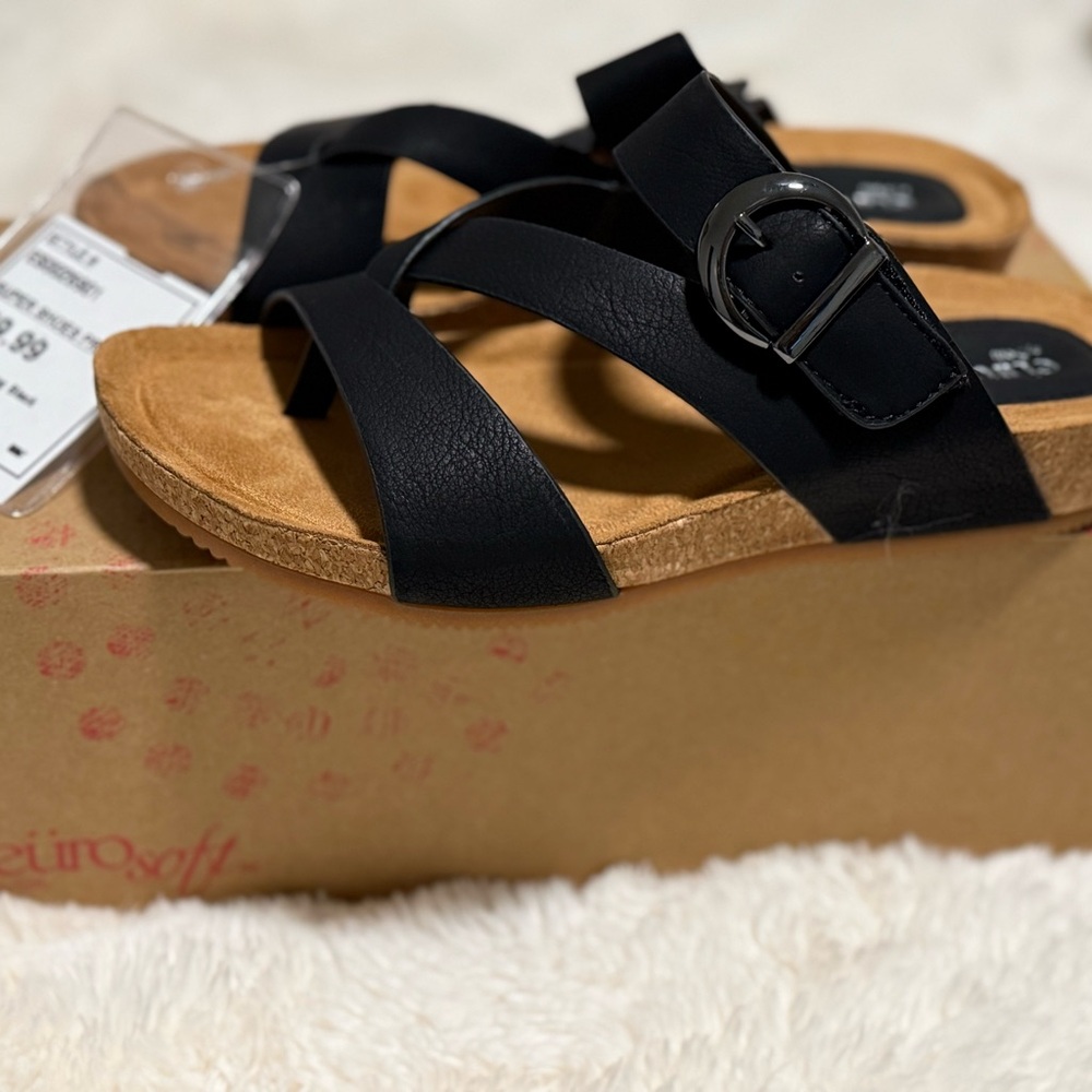 Eurosoft Gladis Women's Thong Sandals